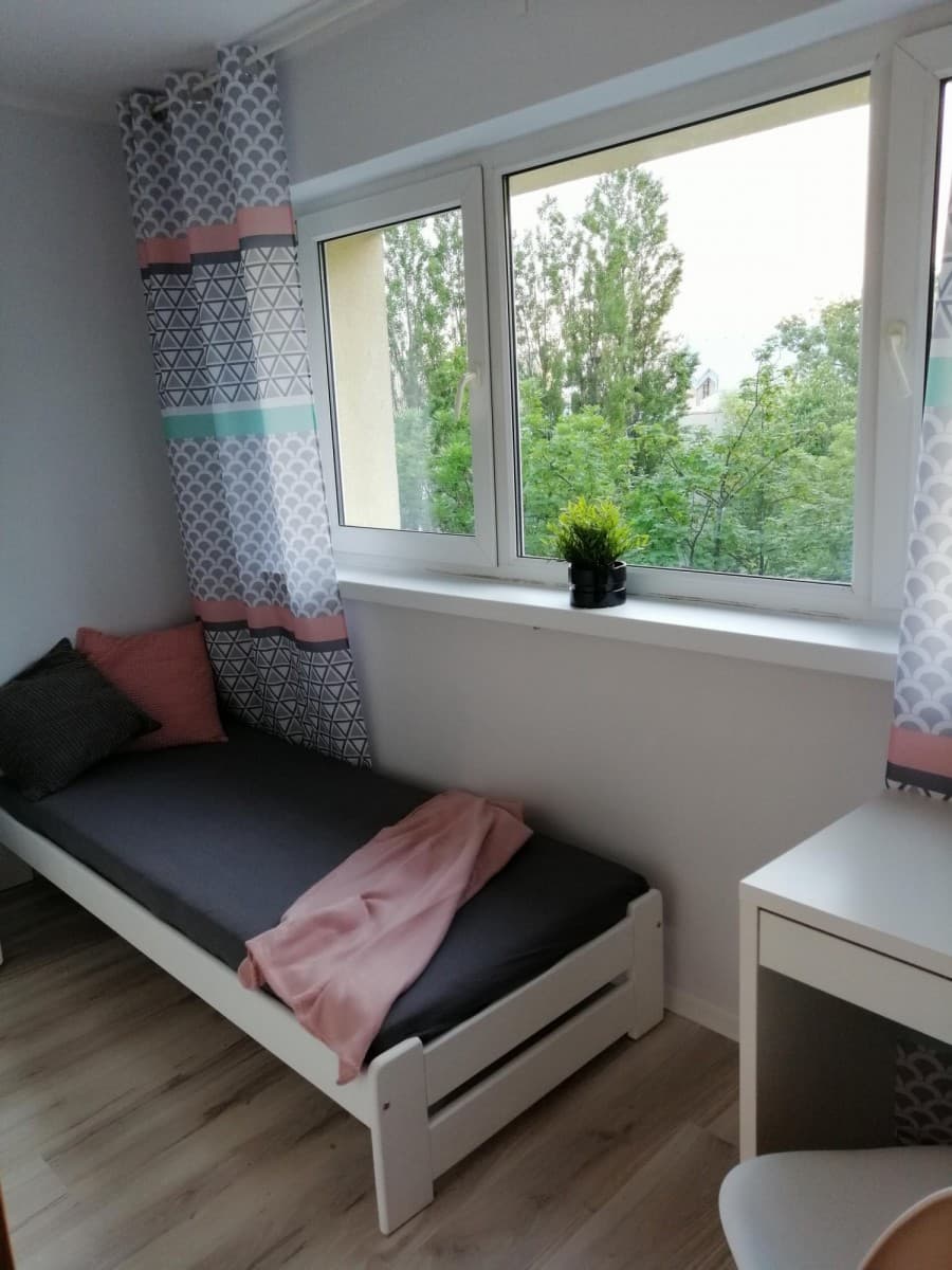 Investment-ready apartment in prime Ochota location – 6