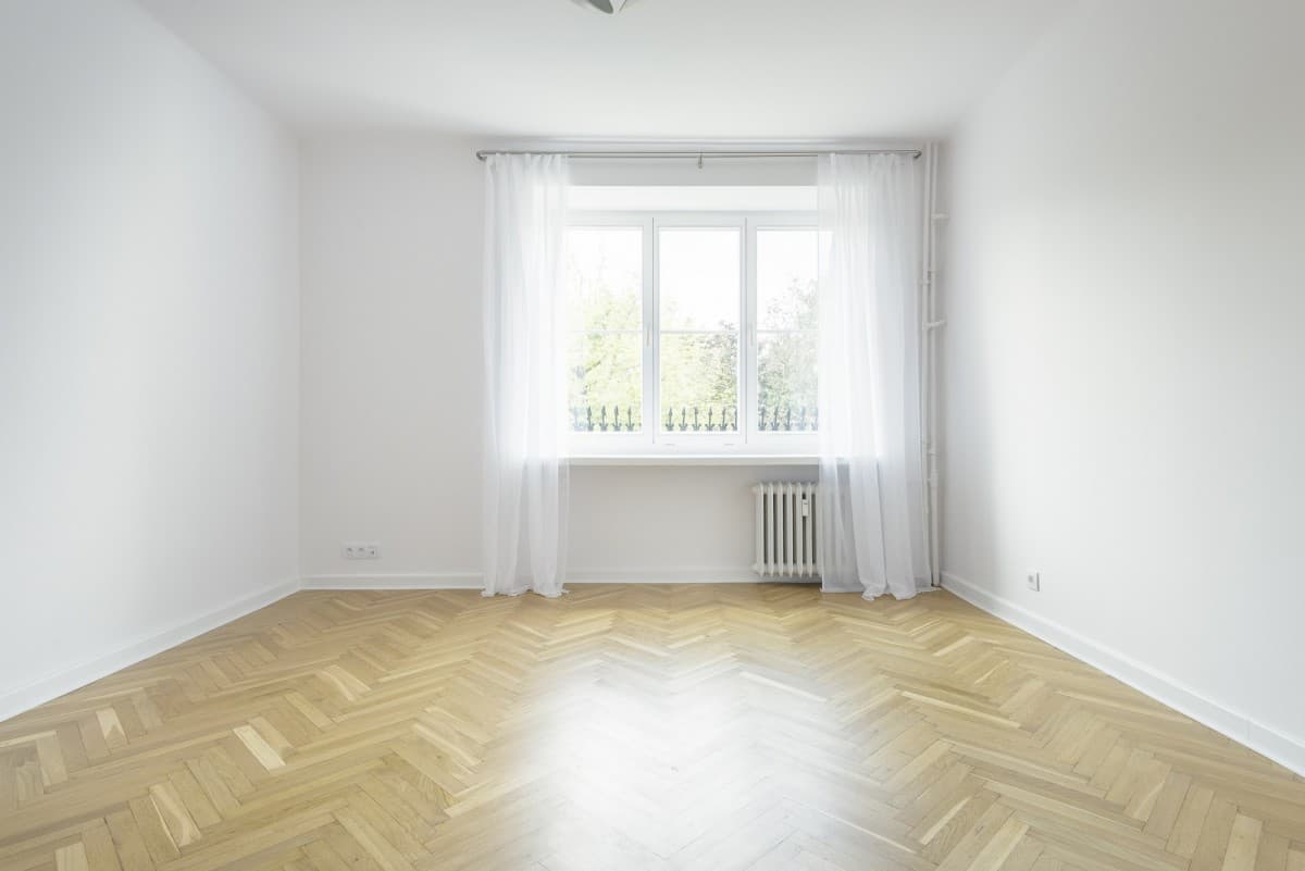 Renovated 2-room flat in Stary Żoliborz – 1
