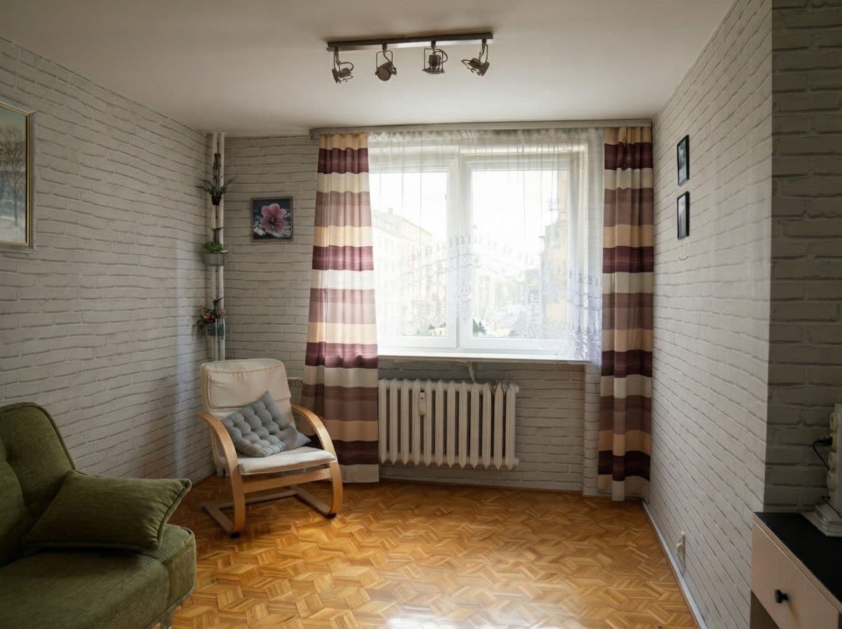Functional apartment near green areas in Ochota – 3