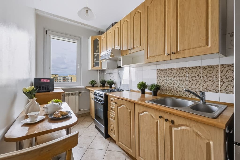 Three-room apartment with panoramic city views – 7