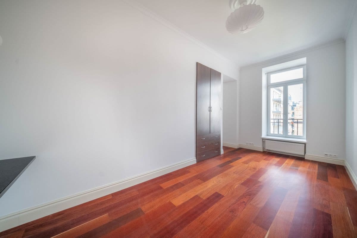 39 m² office in a renovated tenement, central Warsaw – 5