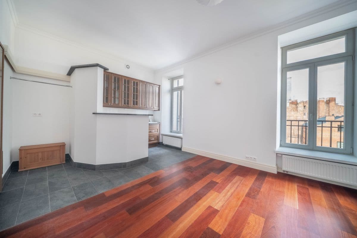 39 m² office in a renovated tenement, central Warsaw – 10