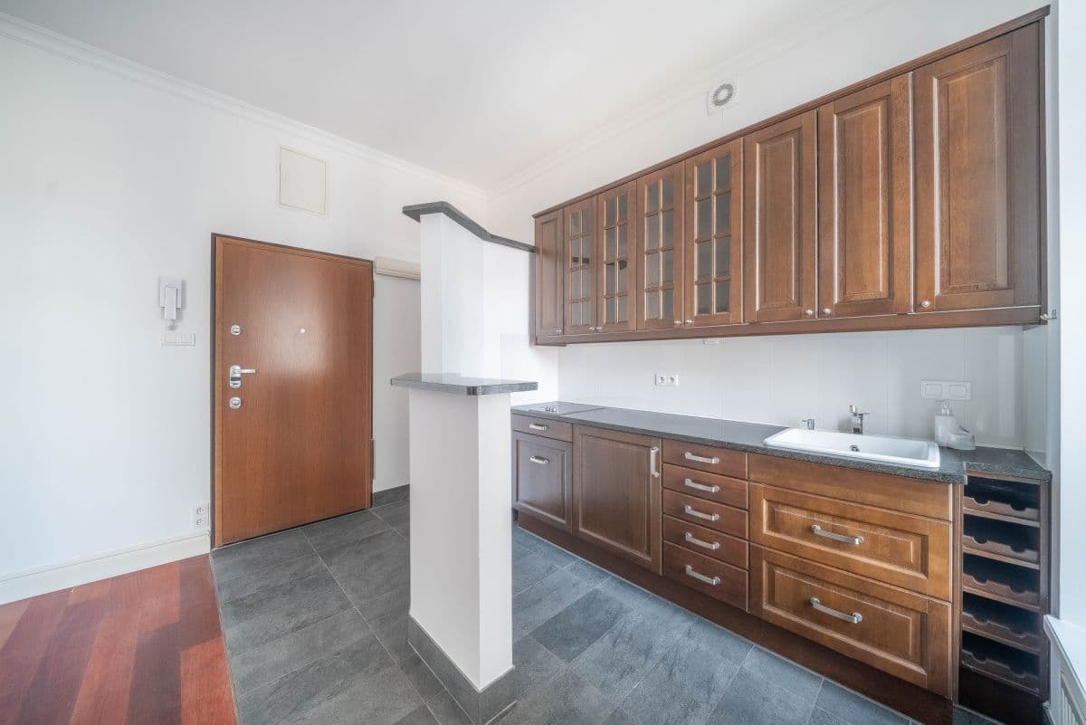 39 m² office in a renovated tenement, central Warsaw – 15