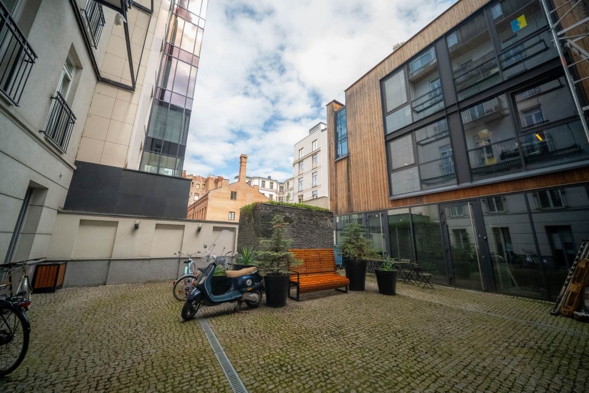 39 m² office in a renovated tenement, central Warsaw – 20