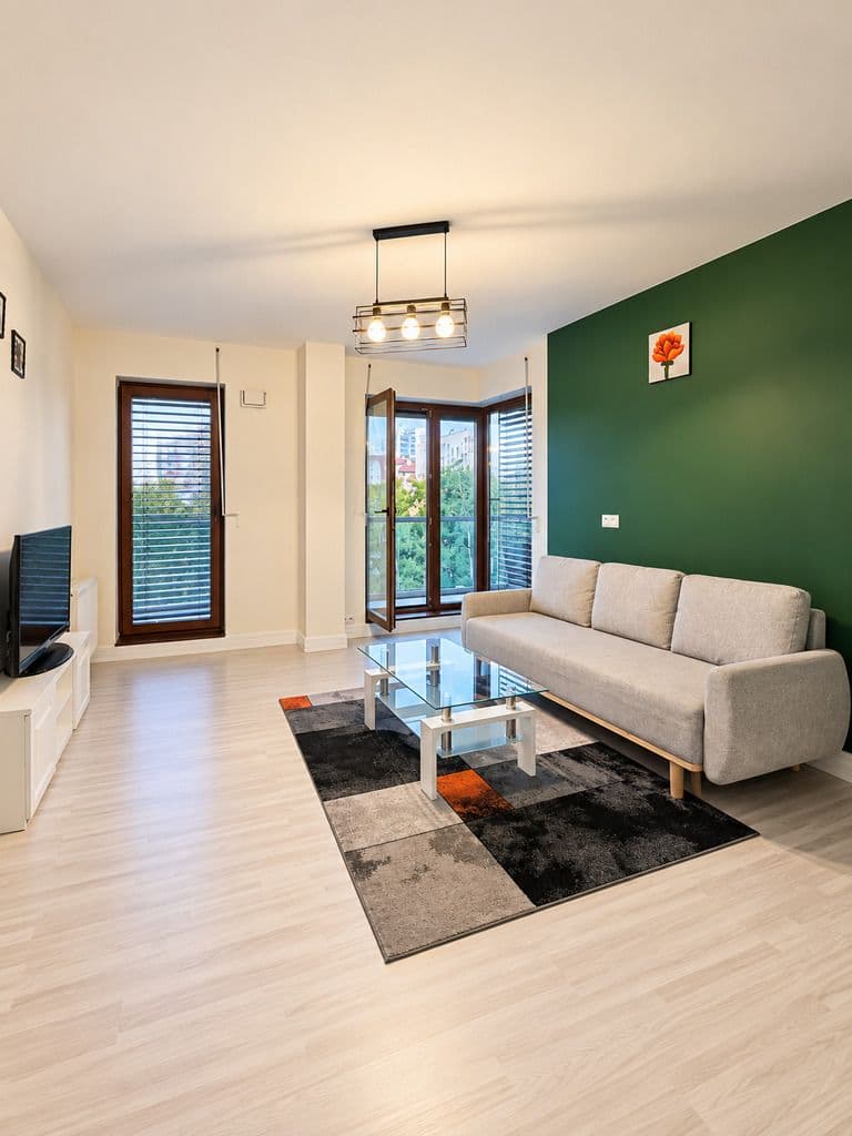 Spacious 64 m² apartment with terrace on Wyścigowa – 1