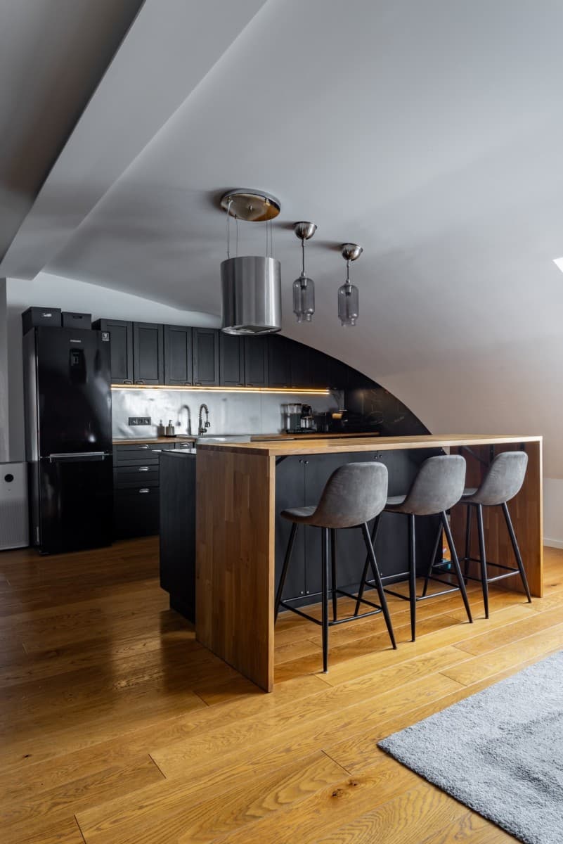 Spacious apartment near Kabaty Metro and nature – 1