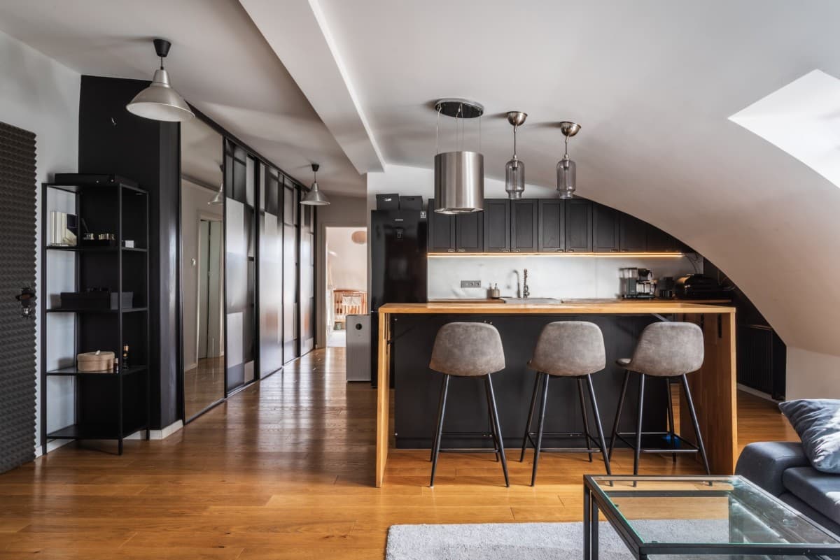 Spacious apartment near Kabaty Metro and nature – 2