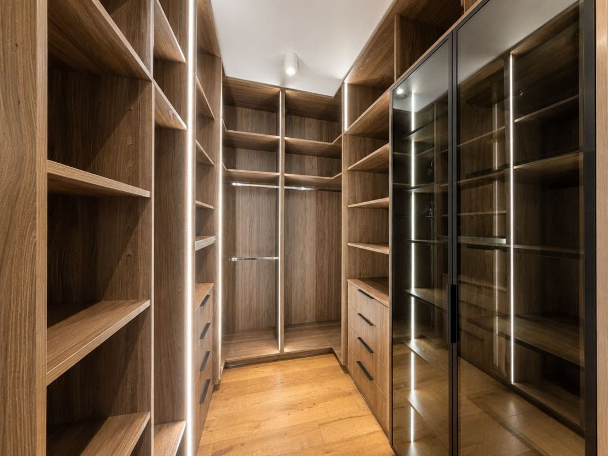 Spacious family apartment in gated community with parking – 14