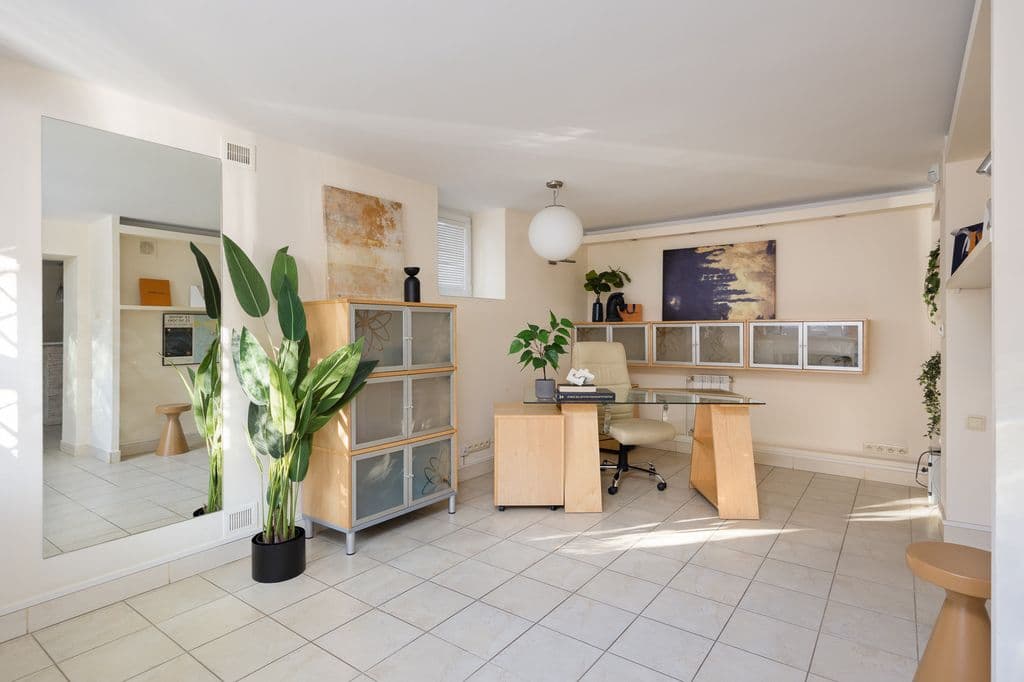 Renovated commercial-residential space on Saska Kępa – 10
