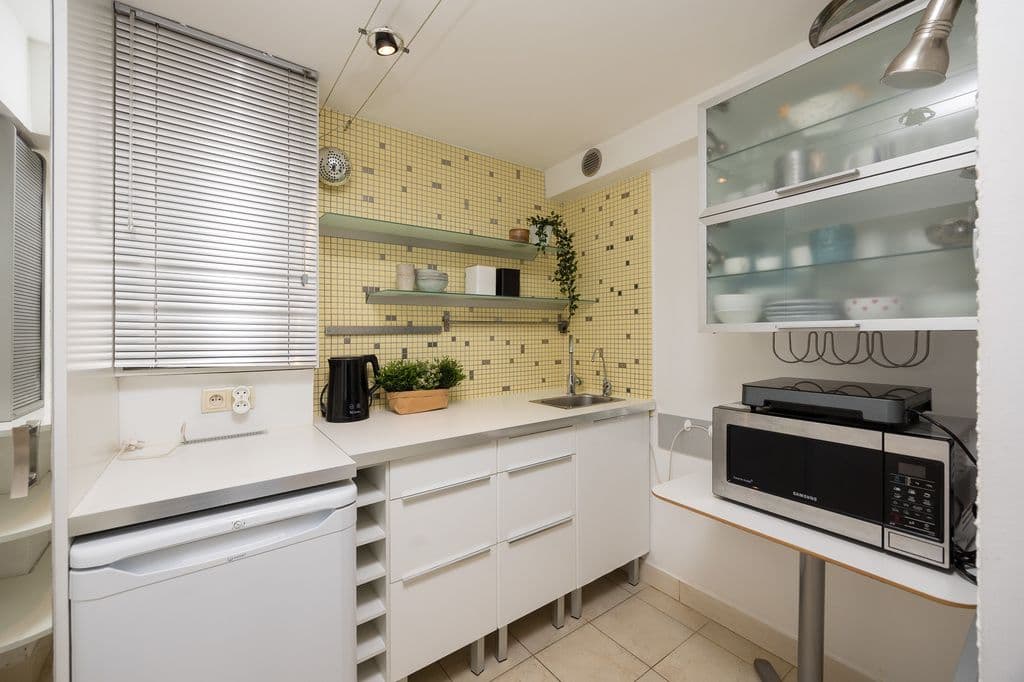 Renovated commercial-residential space on Saska Kępa – 12