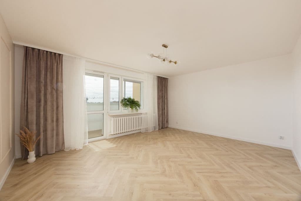Modern 2-room apartment with balcony in Praga-Południe – 4