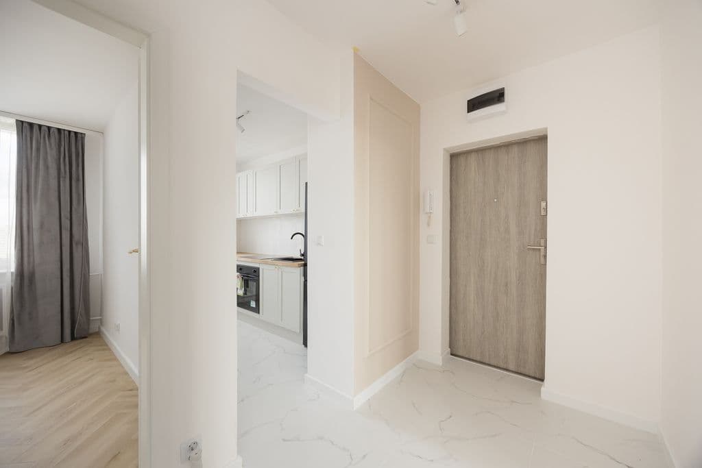 Modern 2-room apartment with balcony in Praga-Południe – 9