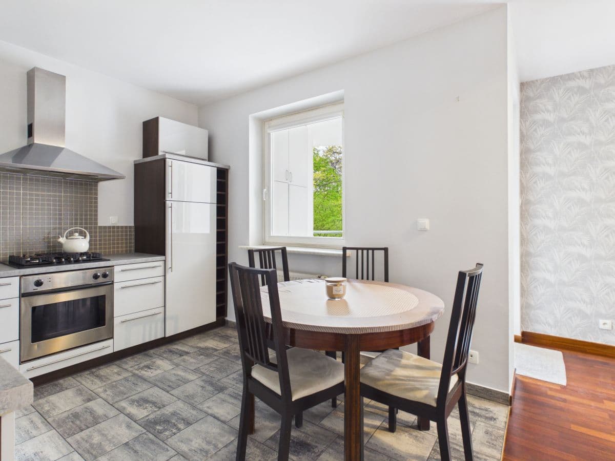 Spacious 2-room apartment with balcony in Mokotów – 4