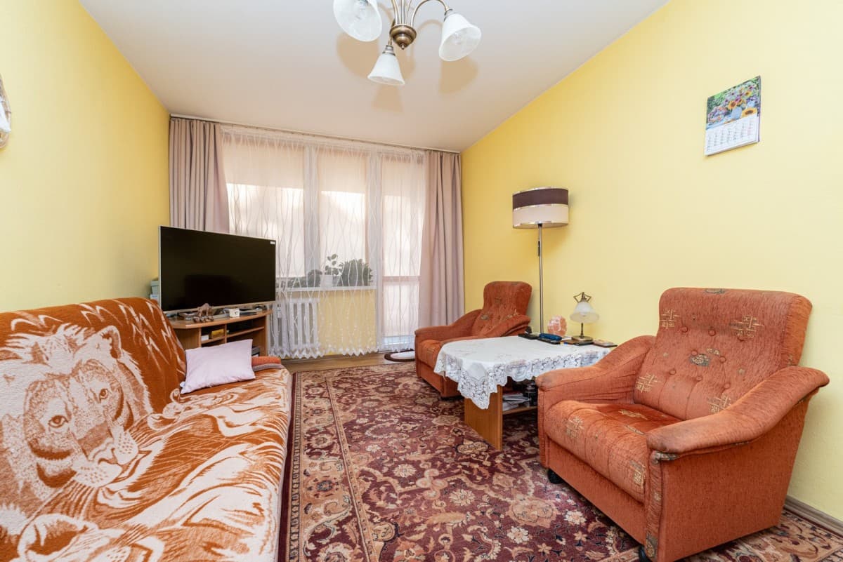 Cozy 2-room apartment with loggia in Targówek – 2