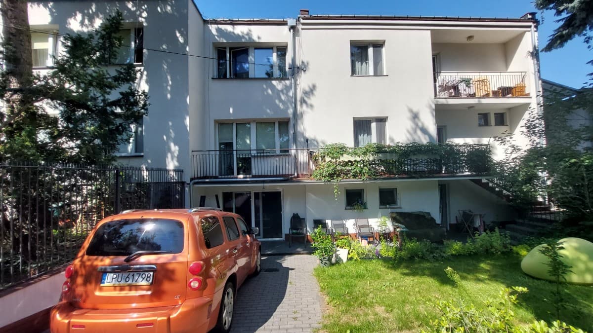 Fully leased investment property functioning as a guest house – 10