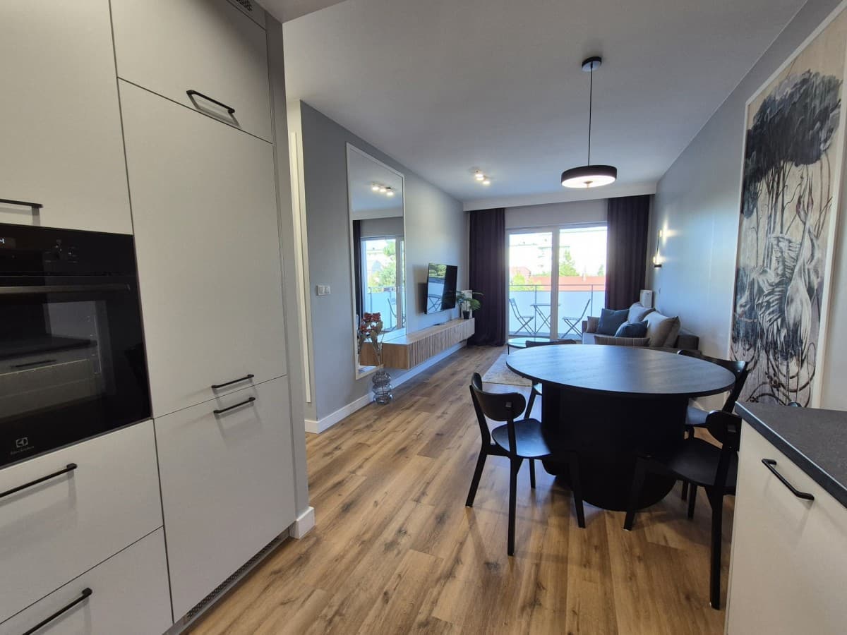 Modern 3-room apartment near Kabacki Forest – 3