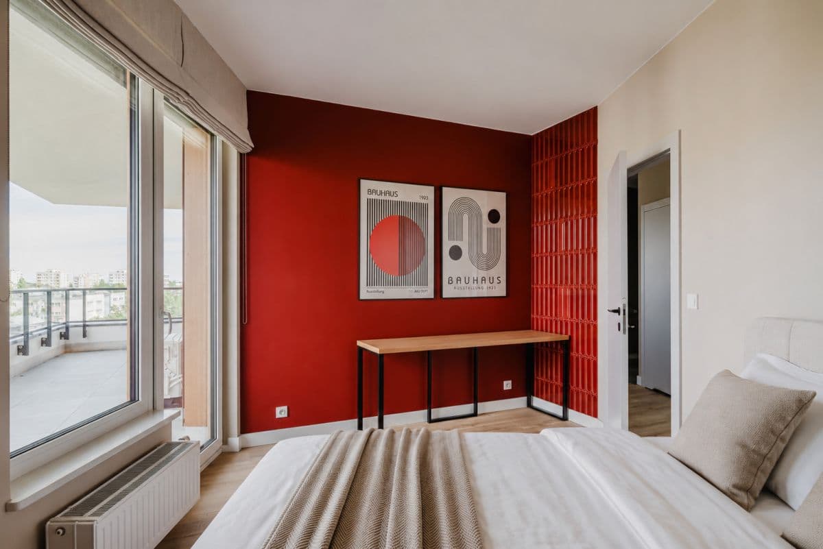 First rental: modern 3-room apartment with large balcony – 9