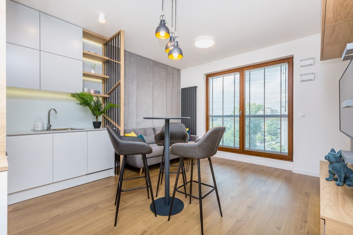 Modern apartment with balcony and parking in Wola – 1