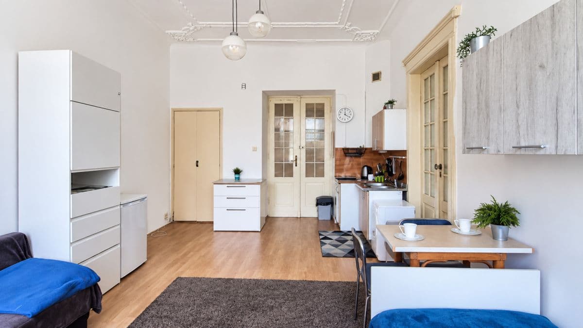 Cozy double room with private kitchenette – 3