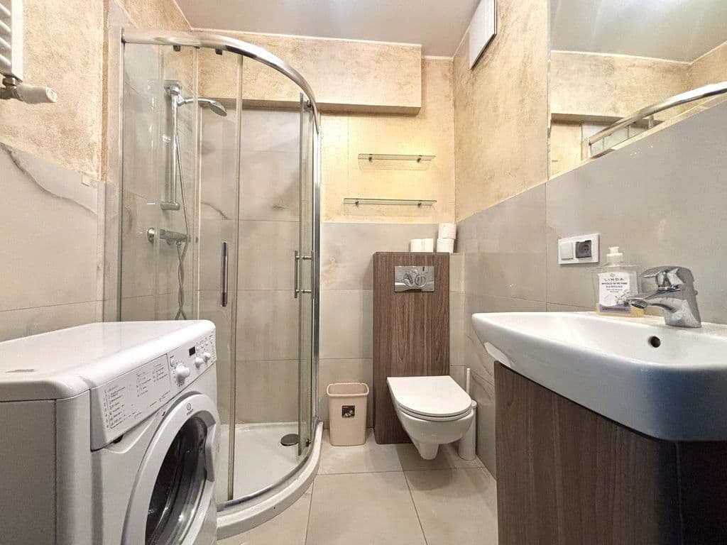Cozy studio near Park Szczęśliwicki – 7