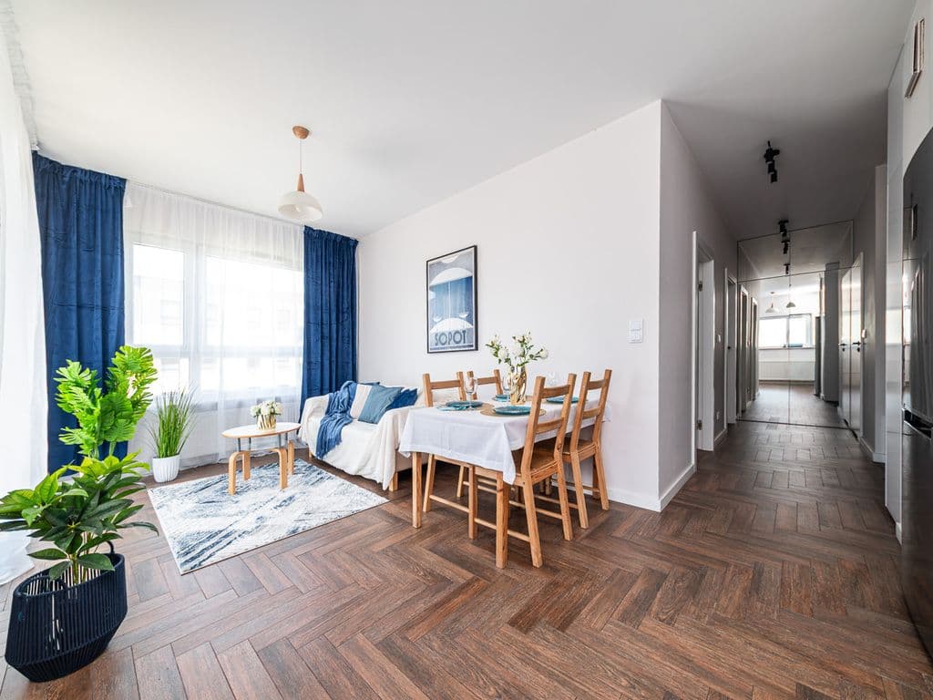 Bright 3-room apartment with large balcony – 3