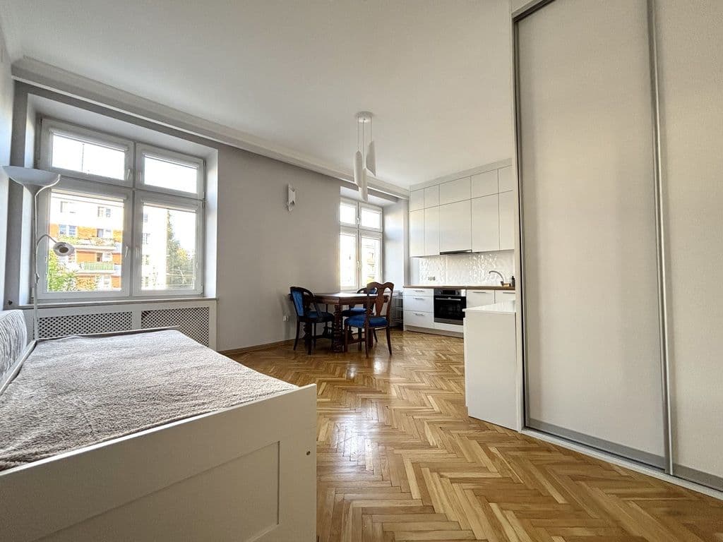 Cozy studio apartment in historic Żoliborz – 5