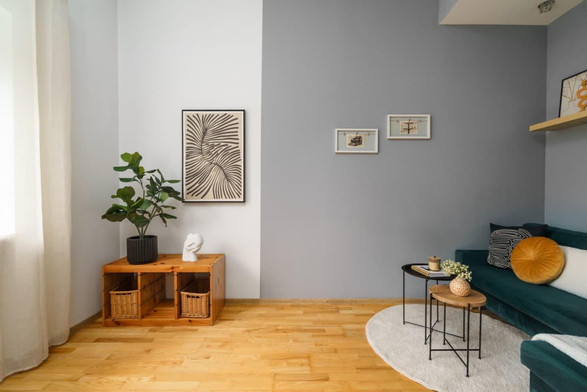 Cozy studio with garage near parks and train station – 4