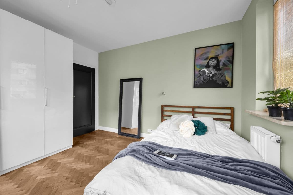Modern 2-room apartment with large balcony in Tarchomin – 9