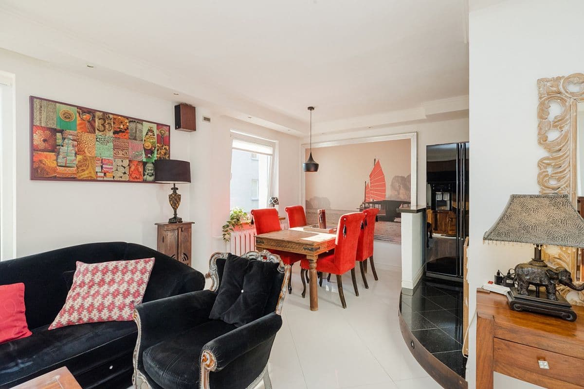 Stylish 2-bedroom near Natolin Metro – 4