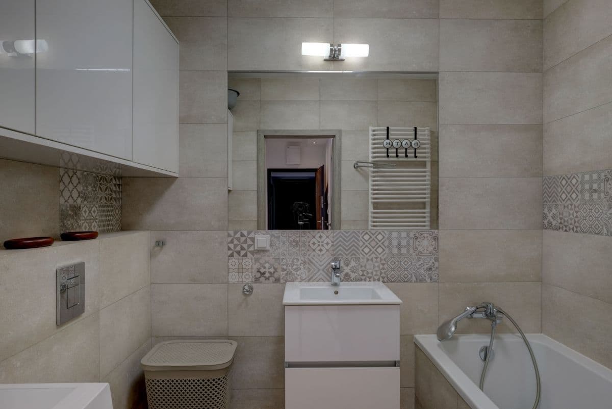 Modern 3-room apartment with balcony in Grochów – 8