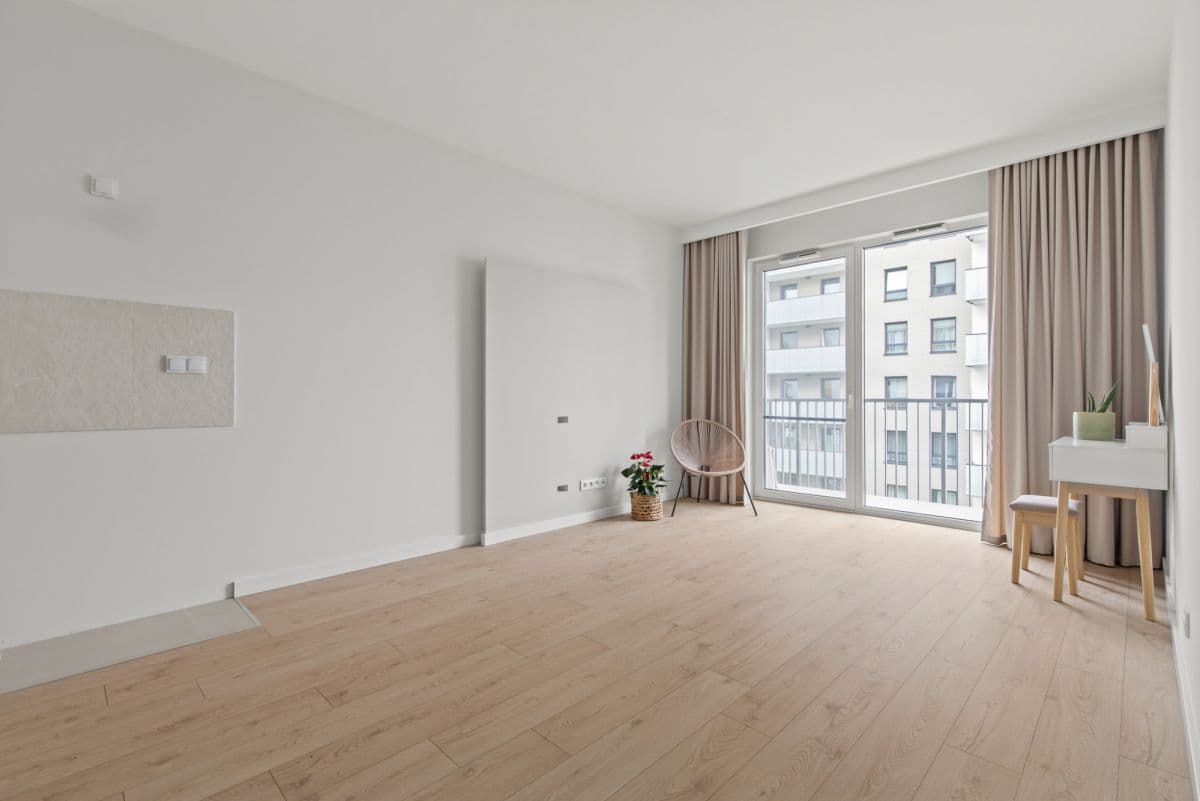 New 2-room apartment with balcony in Ursus – 3