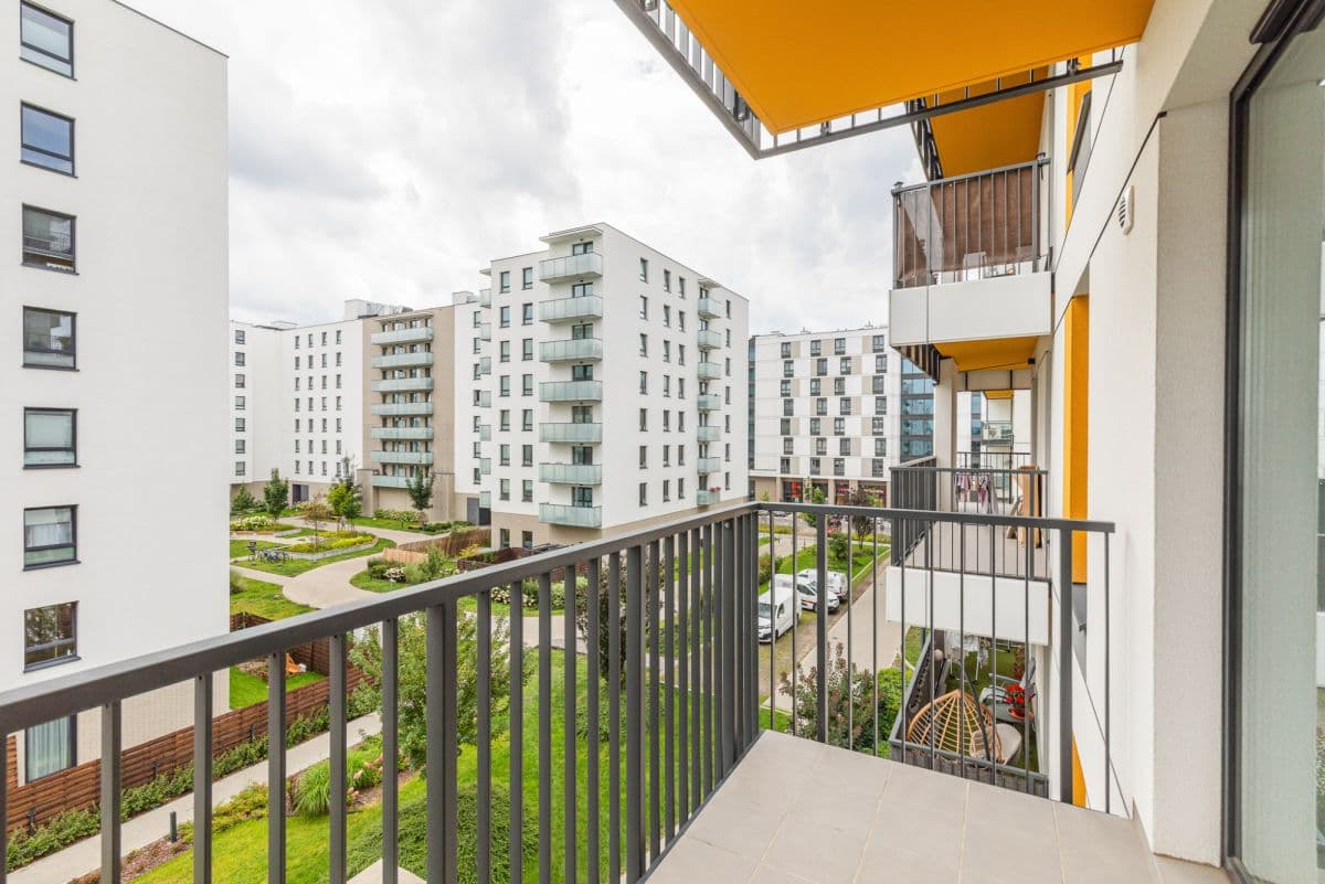 New 2-room apartment with balcony in Ursus – 4