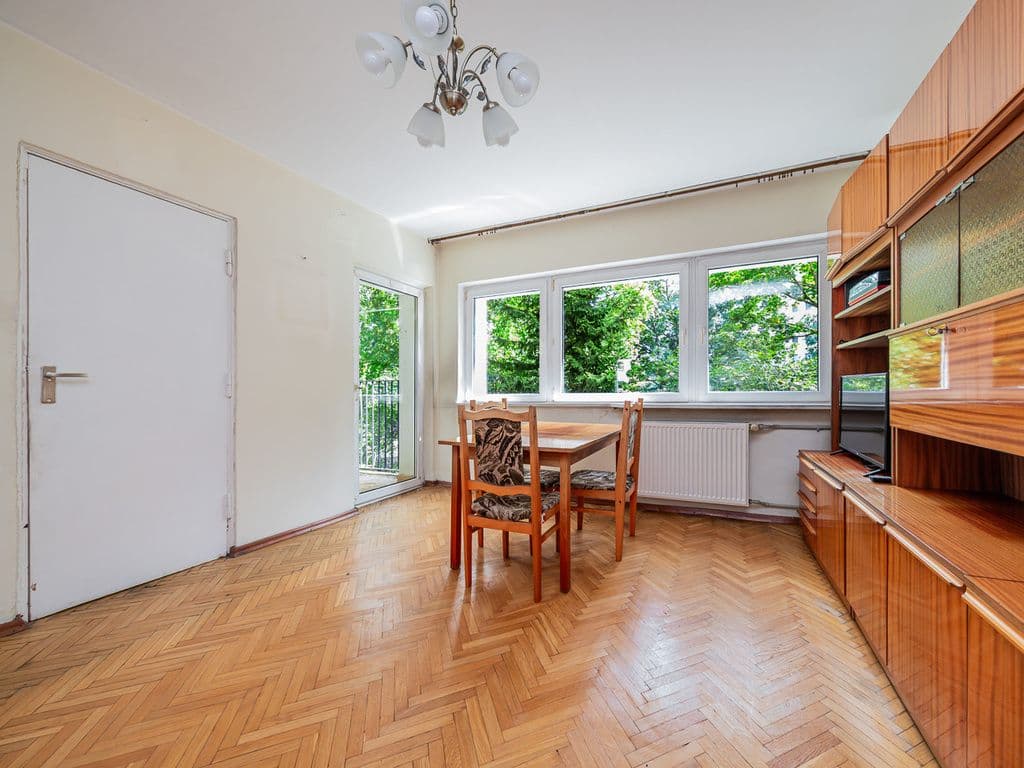 3-room apartment with a loggia in Wola – 1