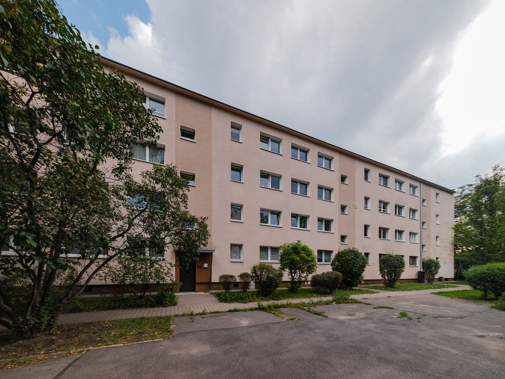 3-room apartment with a loggia in Wola – 11
