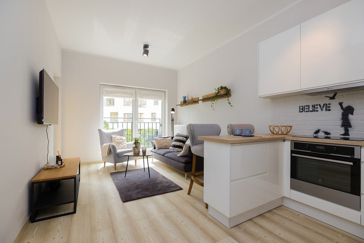 Modern two-room apartment near park and shopping center – 3