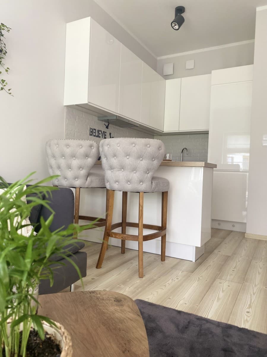 Modern two-room apartment near park and shopping center – 5