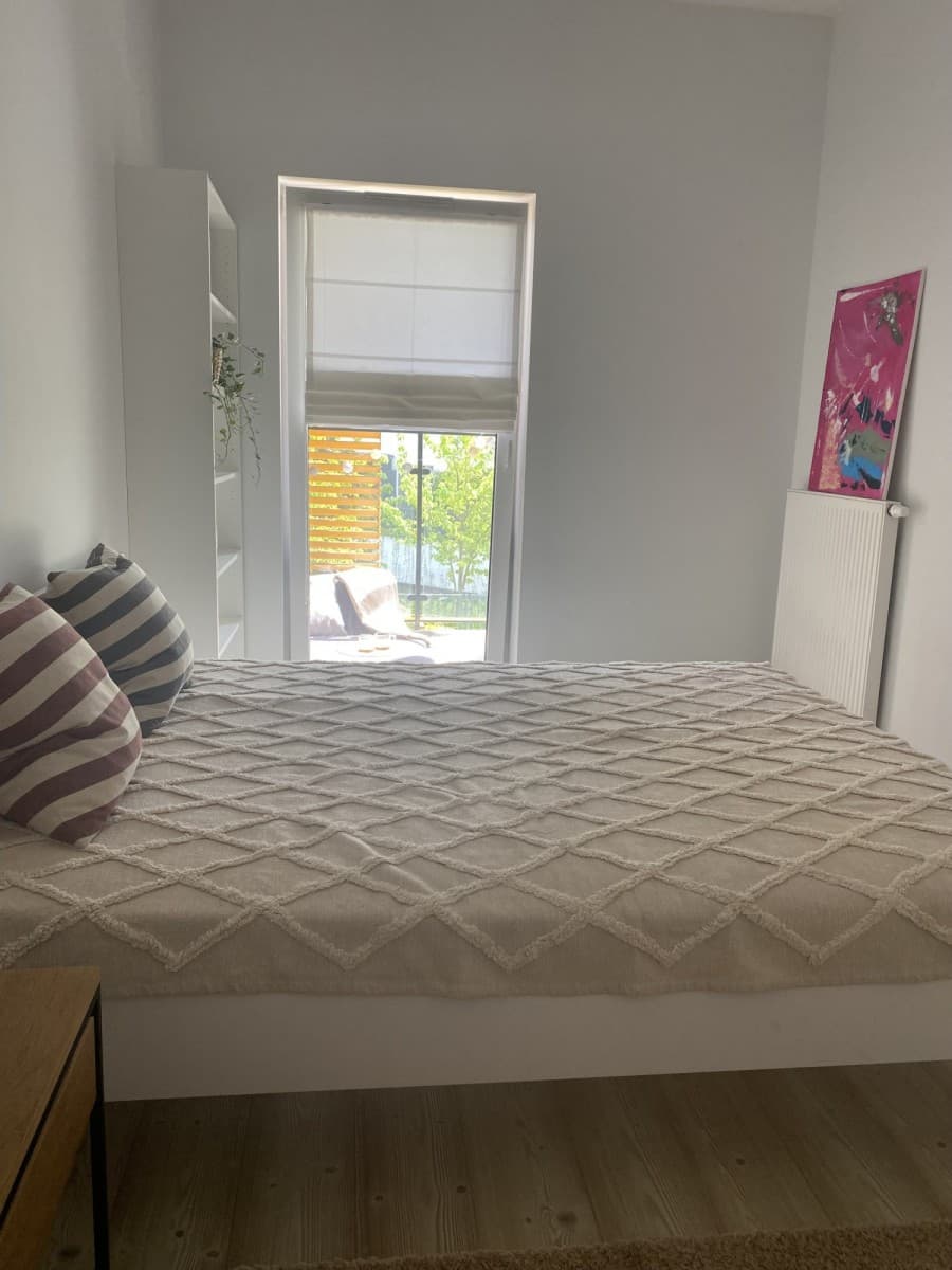 Modern two-room apartment near park and shopping center – 9