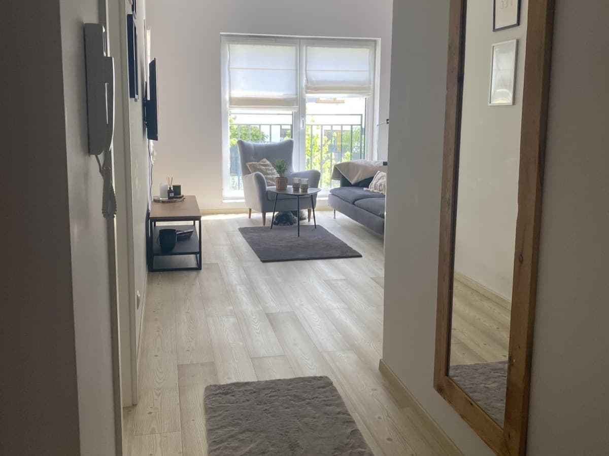 Modern two-room apartment near park and shopping center – 11